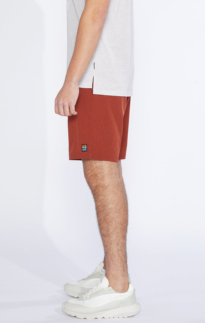 Chase Hybrid Short
