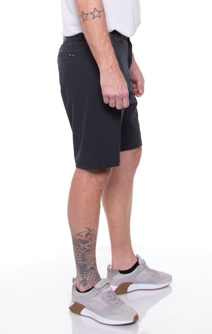 Chase Hybrid Short
